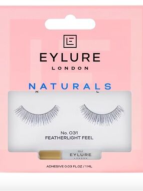 NWT Eylure 2 Pairs Naturals False Eyelashes No. 031